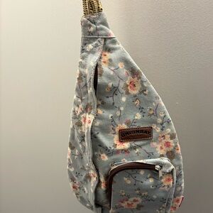 UNIONBAY Floral Crossbody Sling Bag in Light Blue with Pink Accents